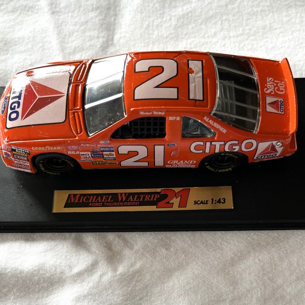 Michael Waltrip #21 Nascar Orange Ford Care